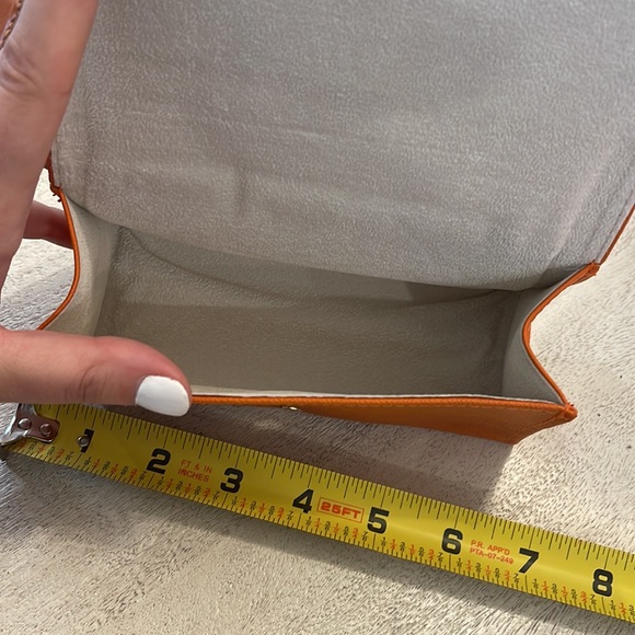 Tory Burch Orange glasses case - Picture 2 of 2